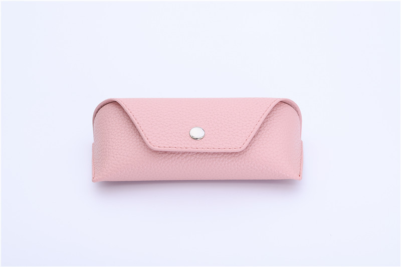 Fashionable Leather Sunglasses Case