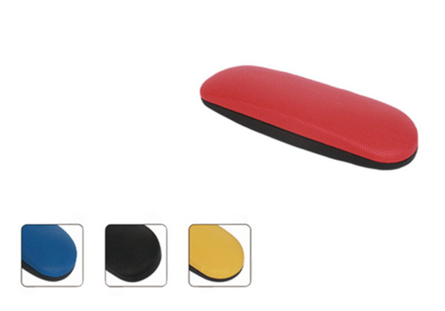 Traditional Clamshell Eyewear Case